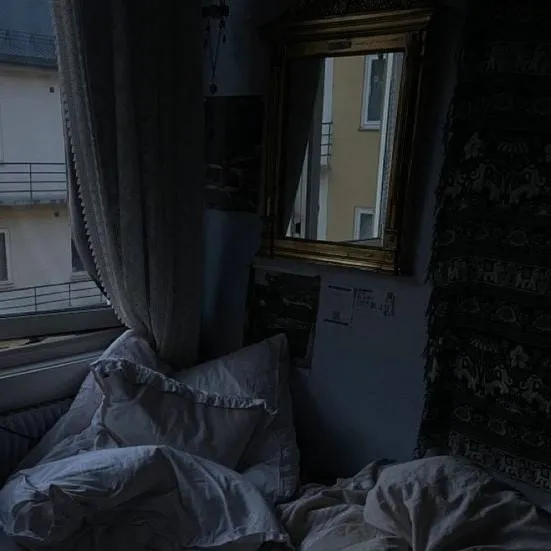 chat with ai character: ~Viki/Victor~