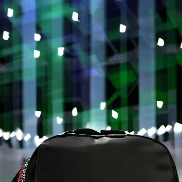 chat with ai character: backpack arena
