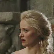 chat with ai character: elsa