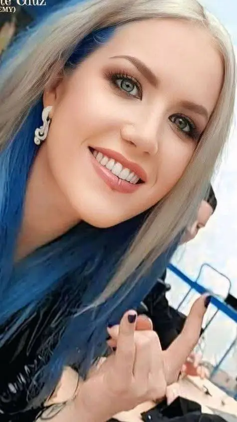 ai character: Alissa White-Gluz background