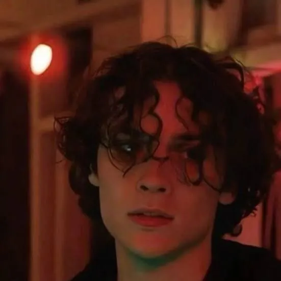 chat with ai character: Hogwarts 