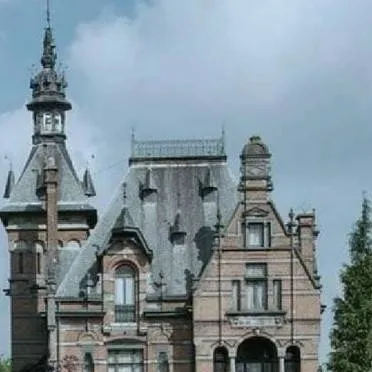 chat with ai character: mphfpc next gen 