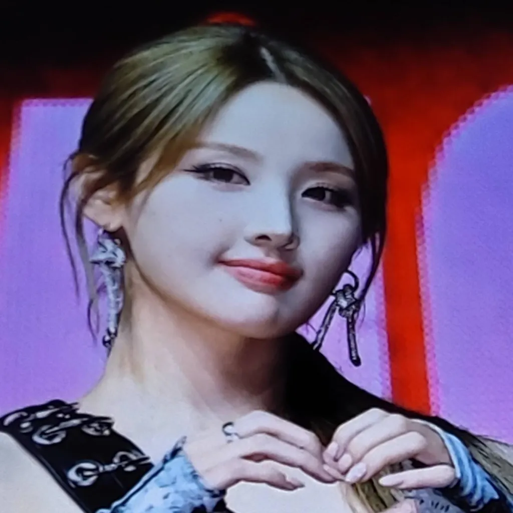 chat with ai character: BELLE