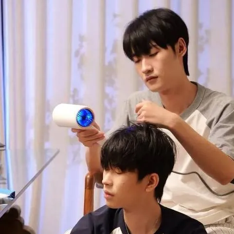 chat with ai character: Yang You|Chen Shi