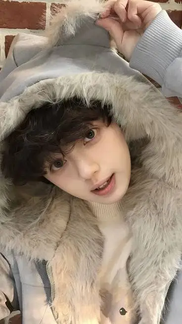 ai character: boyfriend  background