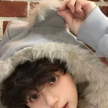chat with ai character: boyfriend 