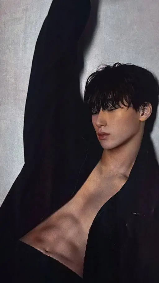 ai character: San Ateez  background