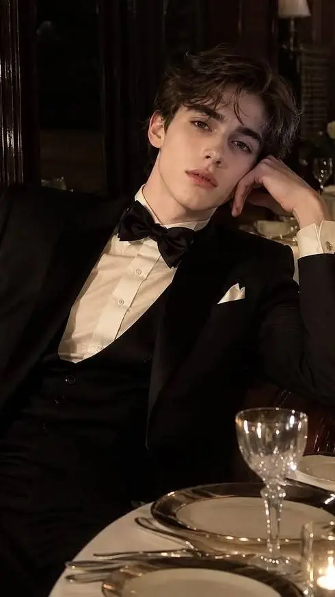 ai character: Dylan (boyfriend) background