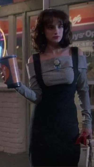 ai character: Veronica Sawyer background