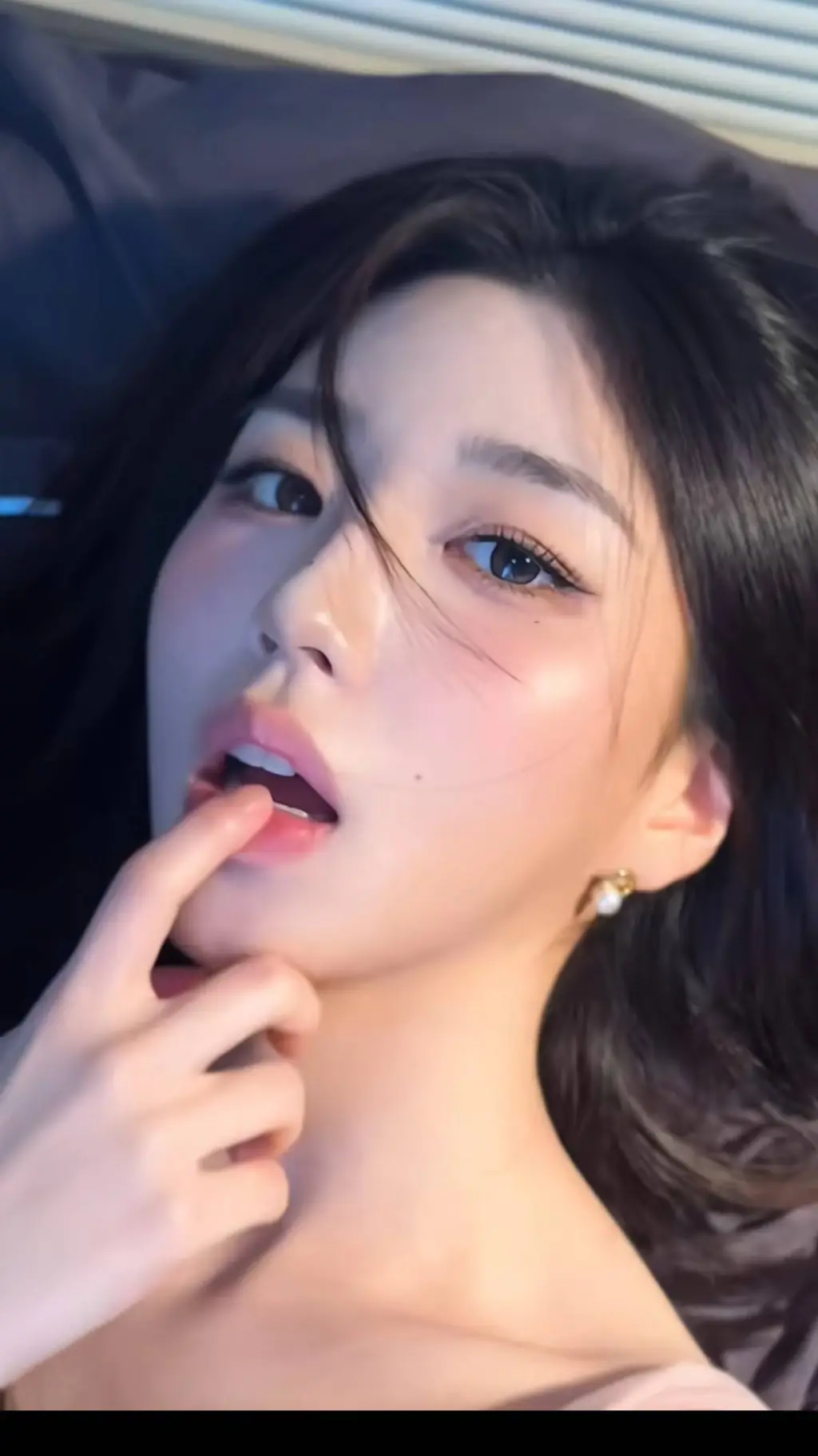 ai character: Park So Hyun background