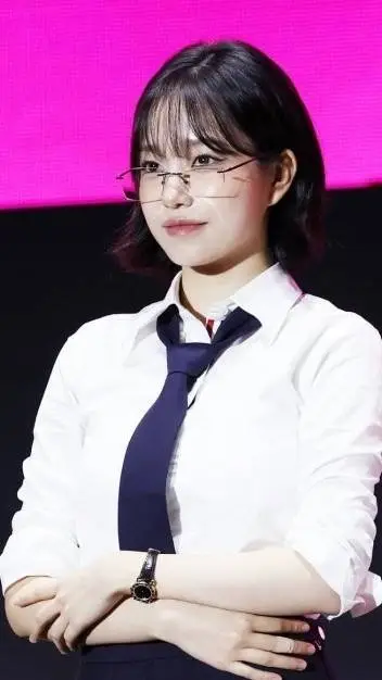 ai character: Jo yuri background