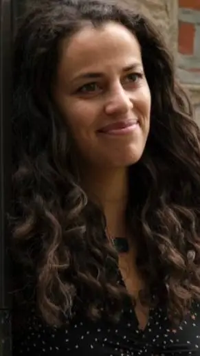 ai character: Grace background