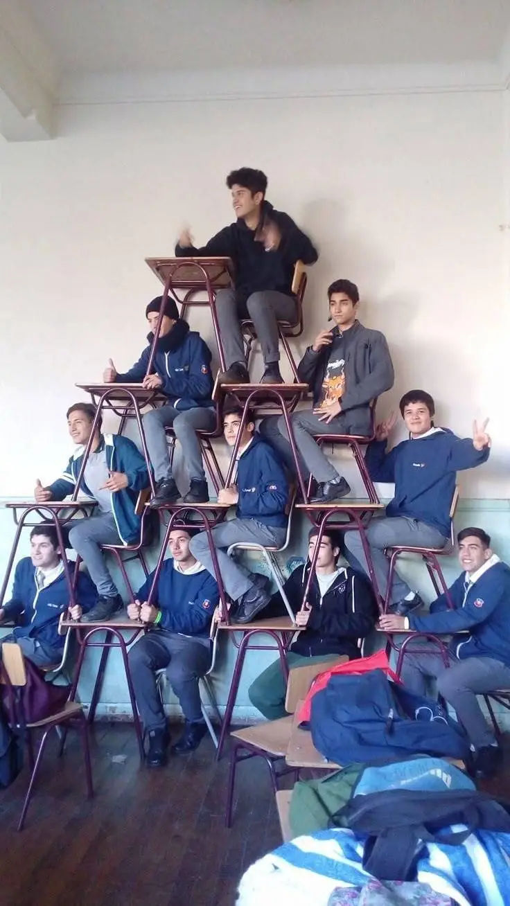 ai character: Choatic Classroom! background