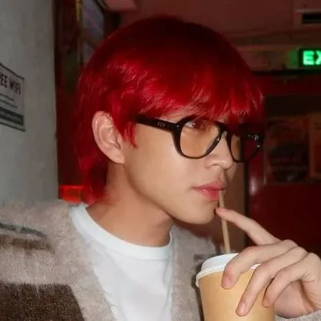 chat with ai character: |-Ashbin-|