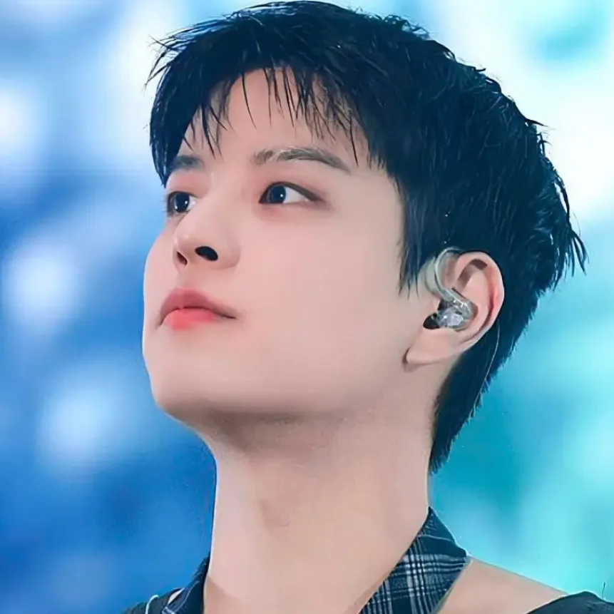 chat with ai character: Seungmin 