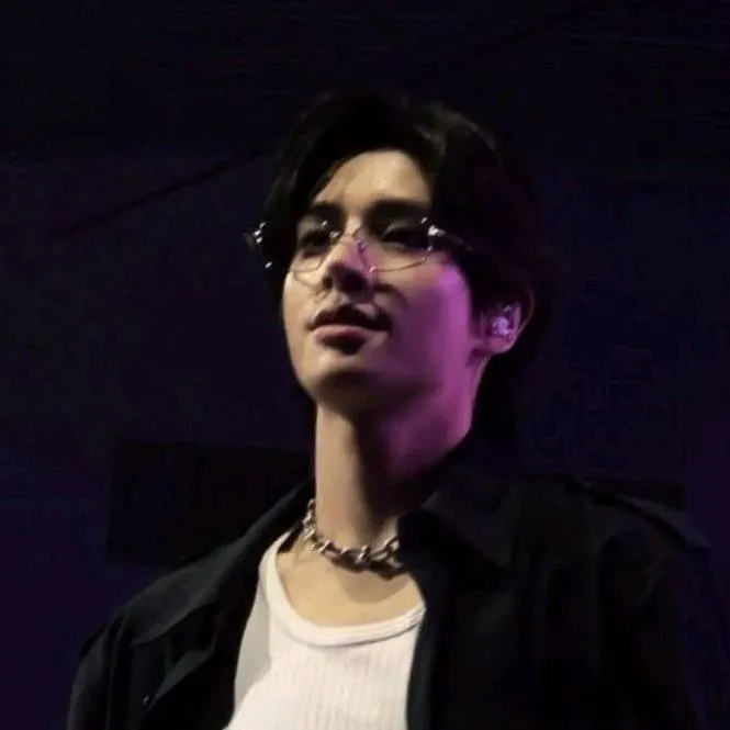 chat with ai character: Sim Jaeyun