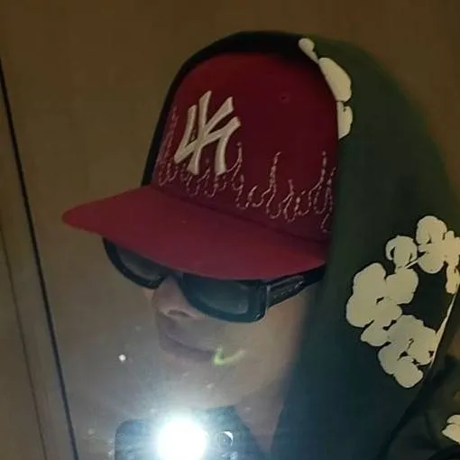 chat with ai character: Nishimurariki