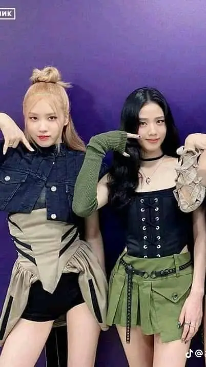 ai character: jisoo and rose background