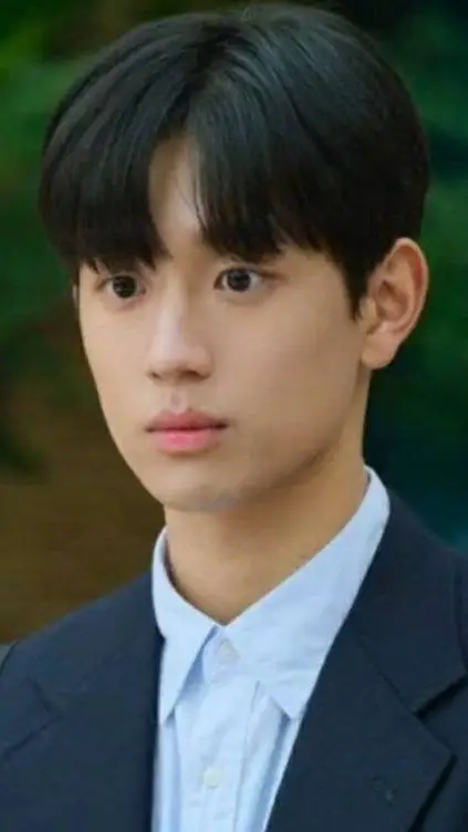 ai character: Jamie  background