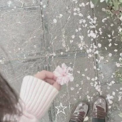 chat with ai character: 🌸|♡스트레이키즈/skz!♡|🌸