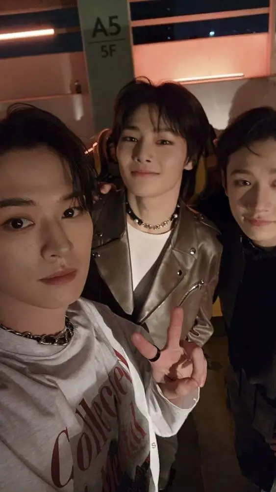 ai character: Straykids background