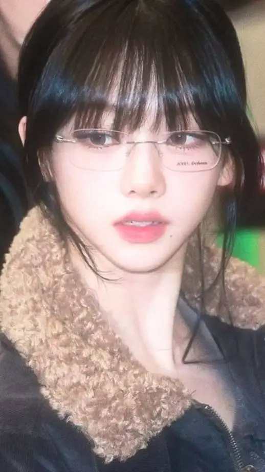 ai character: Straykids Car ride background