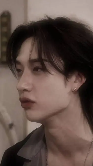 ai character: best friends?? background