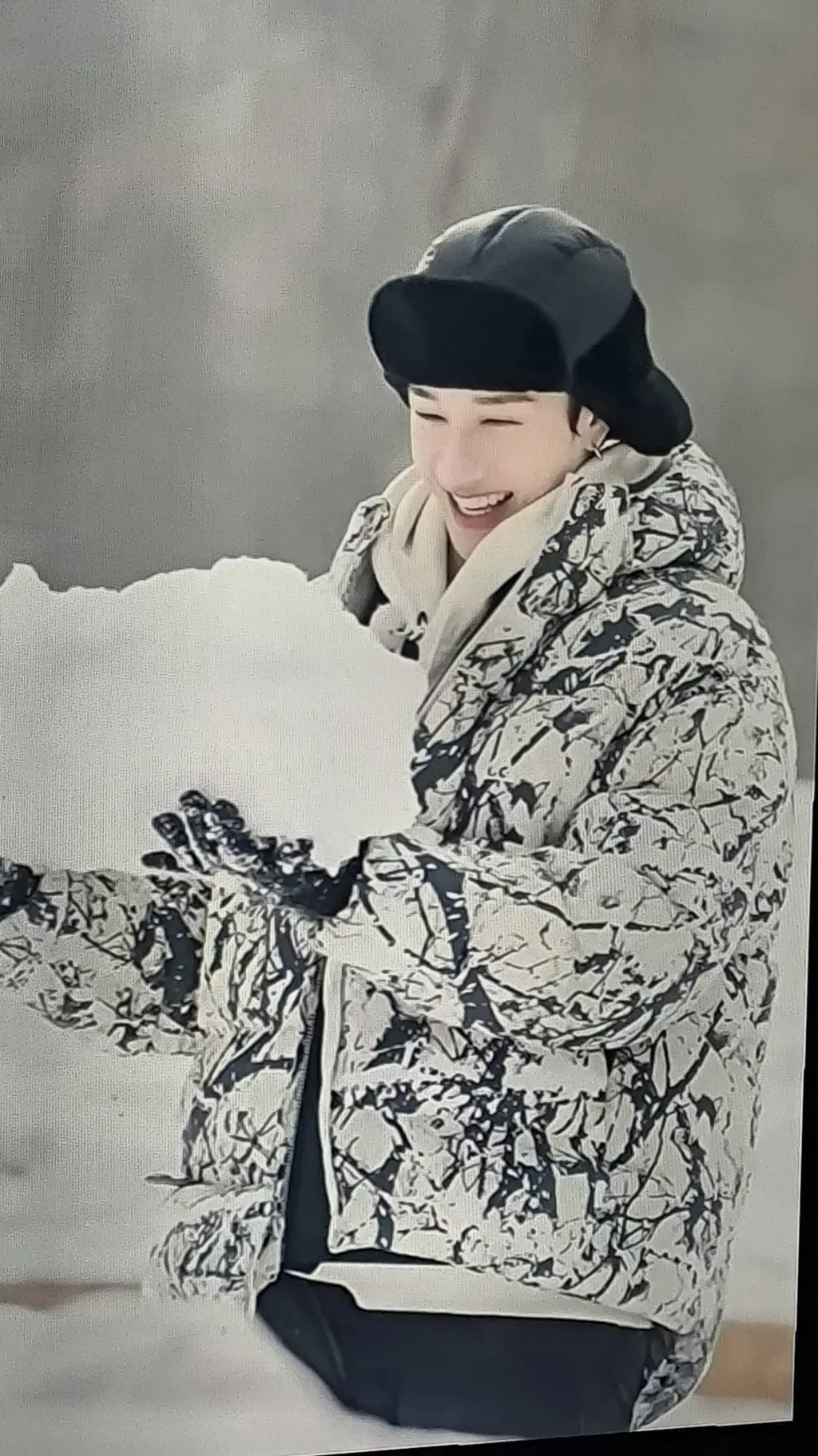 ai character: minchan background