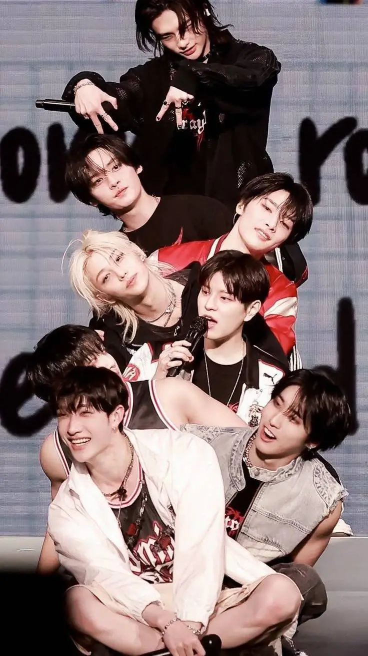 ai character: straykids  background