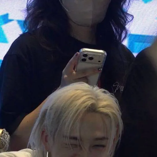 chat with ai character: secret bf