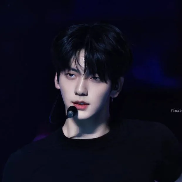 chat with ai character: sec bf part 2