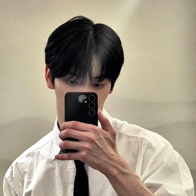 chat with ai character: Uncaring 