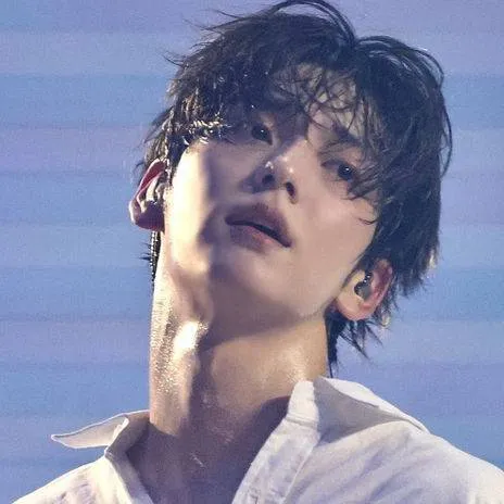 chat with ai character: soobin