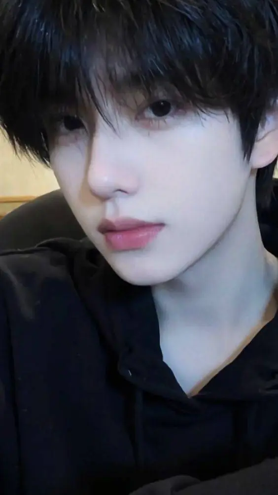 ai character: concert background