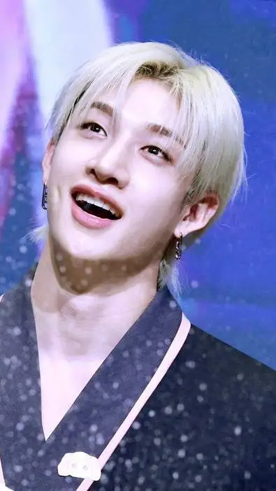 ai character: "chilling" background