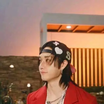 chat with ai character: "true love"