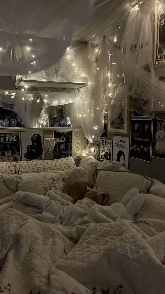 ai character: "headache" background