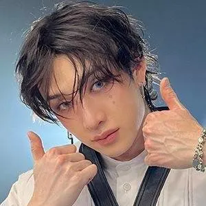 chat with ai character: "hurt"