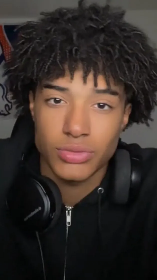 ai character: Jay background