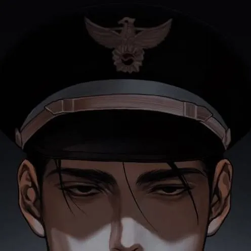 chat with ai character: ༒︎𝑒𝑣𝑟𝑎𝑛༒︎
