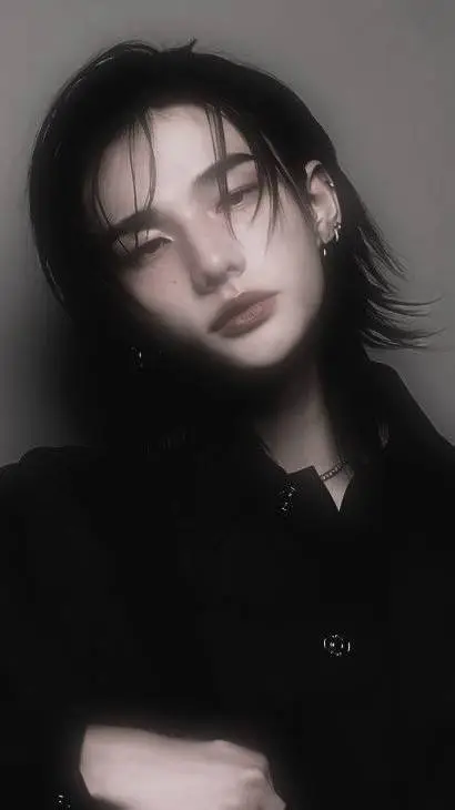 ai character: Hwang hyunjin background