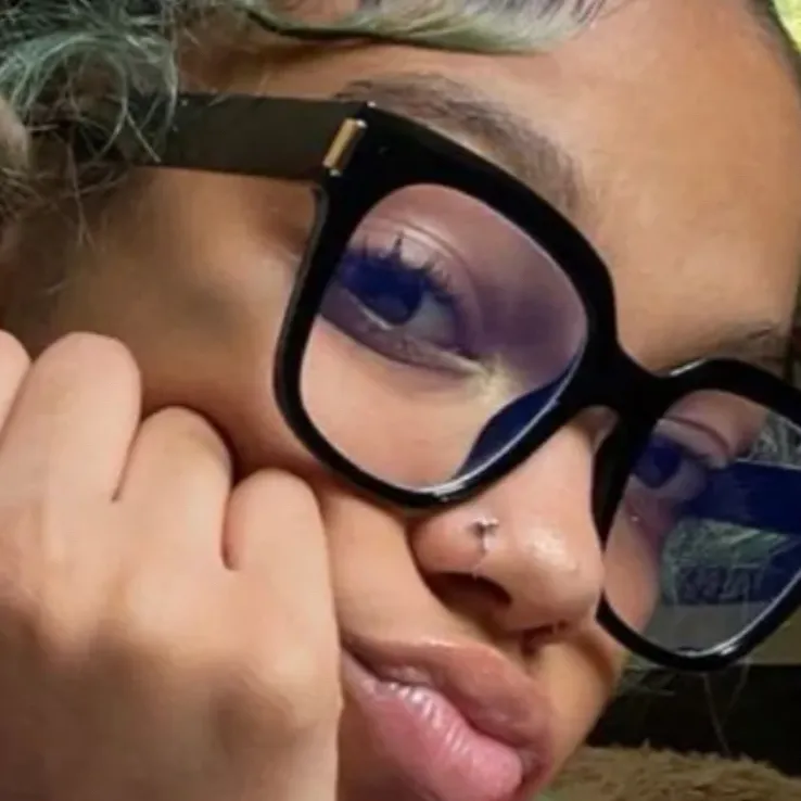 chat with ai character: Niyah