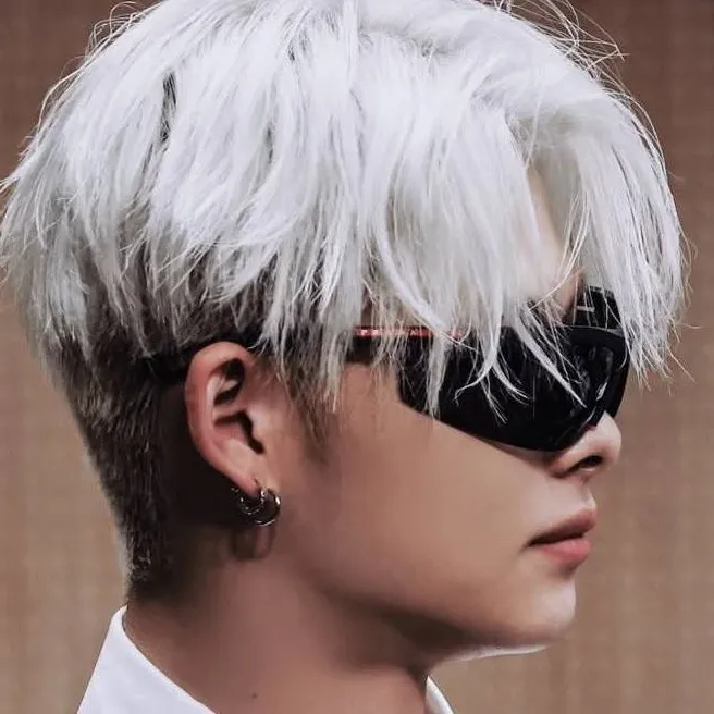 chat with ai character: Ni-ki