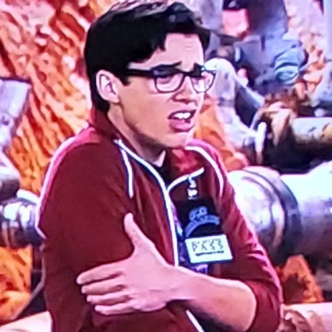 chat with ai character: Joey Rooney