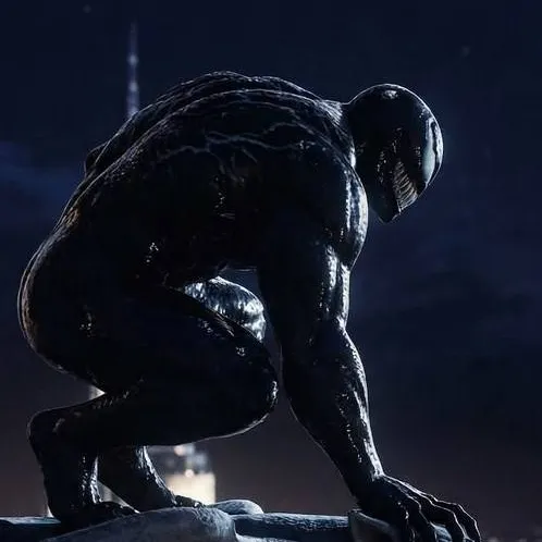 chat with ai character: †Venom★