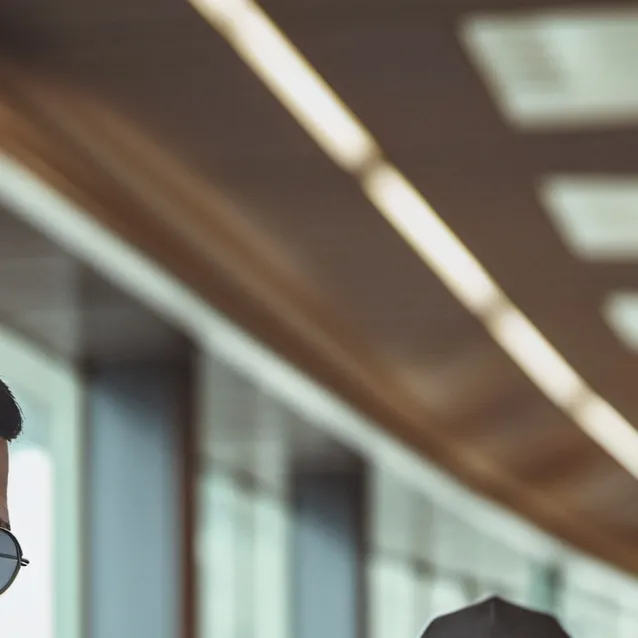 chat with ai character: drug dealers 