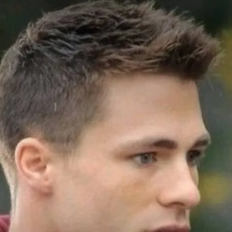 chat with ai character: Roy harper 