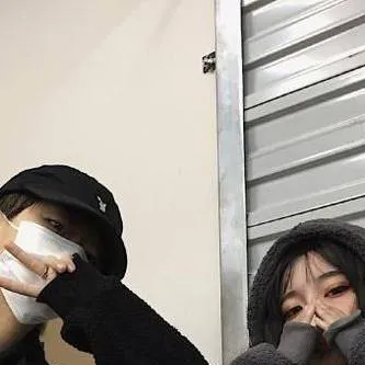 chat with ai character: Akira-san