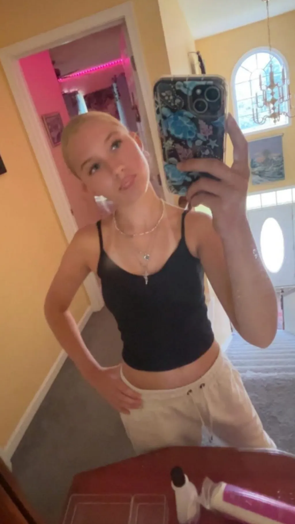 ai character: Taylor background