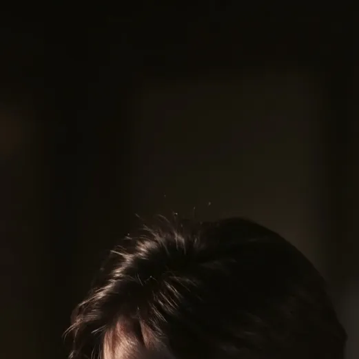 chat with ai character: boy